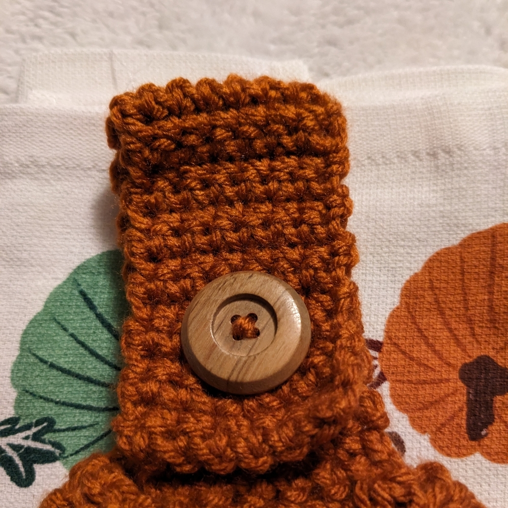 Fall Kitchen Towel Topper - Picture 4 of 5
